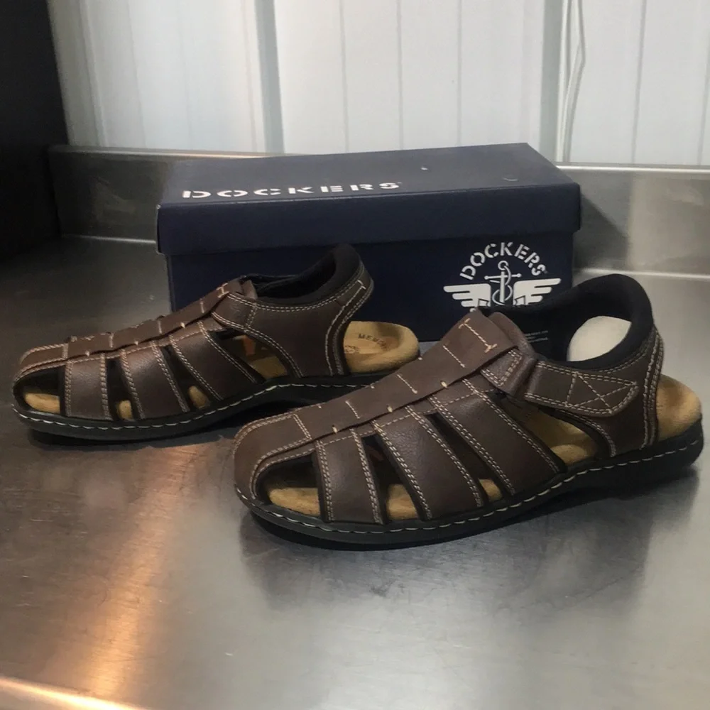 New Dockers Men's Brown Leather Fisherman Sandals